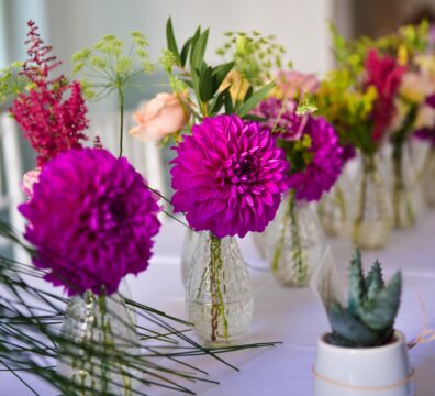 Fleurs rouge mariage
